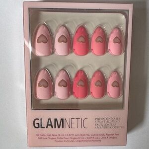 GLAMNETIC Pink Heart Short Almond Press-On Nails